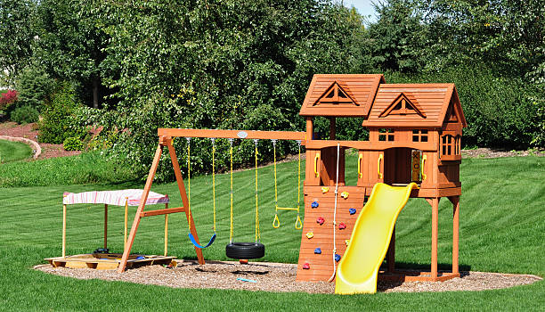 Outdoor Playsets & Bouncy Castles